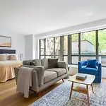 Blueground Yorkville Pool Nr Carl Schurz Park Nyc-2093 Apartment *
