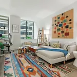 Fidi 1 Bedroom W Work Setup By Anyplace - 11718
