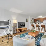 Chelsea 1 Bedroom W Work Setup By Anyplace - 11652