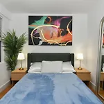 Chic 1 Bedroom Apartment In Midtown Manhattan