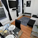 Cityscape 2 Bedroom Unit Prime Location