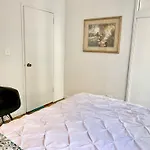 Prime Location 2 Bedrooms Apt Upper East Side