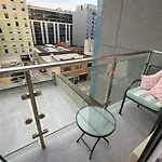 Lic Modern Studio Minutes To Manhattan