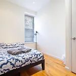 Apartment Comfortable, Budget Apartments-2 New York