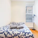 Comfortable, Budget City Apartments-2
