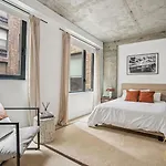 Modern 2Br Penthouse In Chelsea With Washer And Dryer And Elevator