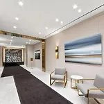 1-Bedroom At Midtown Manhattan