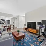 Fidi 1 Bedroom W Work Setup By Anyplace - 11729