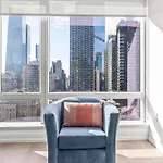 Spacious Luxury Apt With Wash And Dryer