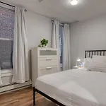 Serenity On The Reservoir Elegant 2Br Modern Oasis Brand-New Build, Luxe Touches & Lightning-Fast Wifi, Ac