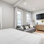 Apartment Serenity On The Reservoir Elegant 2br Modern Oasis Brand-new Build, Luxe Touches & Lightning-fast Wifi, Ac New York