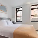 Apartment Blueground Garment District Washer Nr Times Square Nyc-2110