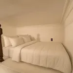 The Lexington Apartment