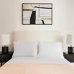 Blueground Chelsea Rooftop Pool Nr The Vessel Nyc-2141