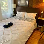 Prime Location 2 Bedrooms Upper East Side New York