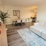 Spacious Luxury 1br With Empire State Building Views Apartment New York