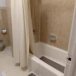 Cozy, 3-bedroom In Midtown, Nyc Apartment New York