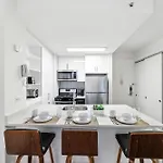 Fidi 1 Bedroom W Work Setup By Anyplace - 11718 Apartment
