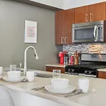 Chelsea 1 Bedroom W Work Setupby Anyplace - 11435 Apartment New York