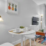 Fidi W Work Setup By Anyplace - 11653 Apartment *