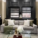 Centrally Located In Nyc Walk To Time Square Apartment *