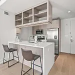 Apartment Spacious Luxury With Wash And Dryer
