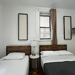 Apartment Evergreen By Park New York