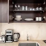 Apartment Sleek Modern Fidi 1br In Luxury Building Nyc-206 *