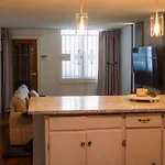 Cozy Brooklyn - 1br *