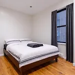 Spacious Entire For Family And Group Apartment New York