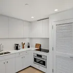 Apartment Greenpoint 1br W Work Setup By Anyplace - 11741 *