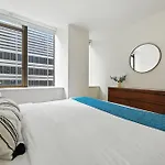 Apartment Fidi 1 Bedroom W Work Setup By Anyplace - 11718 New York