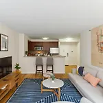 Chelsea 1 Bedroom W Work Setup By Anyplace - 11436 Apartment *