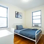 Harlem, Manhattan 4-bedroom Penthouse I 2-bathroom *