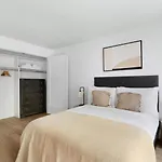 Blueground Yorkville Pool Nr Carl Schurz Park Nyc-2093 Apartment New York