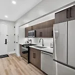 Apartment Fidi W Work Setup By Anyplace - 11712 *
