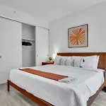 Fidi 1 Bedroom W Work Setupby Anyplace - 11667 Apartment
