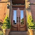 Luxury Duplex In 1880s Brownstone W Private Garden Apartment *