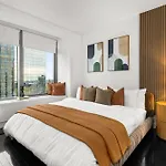 Premium Lux-penthouse In Financial District Apartment