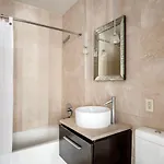 Apartment Sleek Modern Fidi 1br In Luxury Building Nyc-206