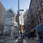 Upper West Side 10 Minutes Walk From Park