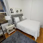 Cityscape 2 Bedroom Unit Prime Location * New York