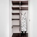 Sleek Modern Fidi 1br In Luxury Building Nyc-206
