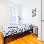 Apartment Comfortable, Budget Apartments-2