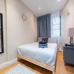 Comfy 2 Bedroom On Park West Apartment New York