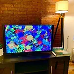 Apartment Prime Location 2 Bedrooms Upper East Side *
