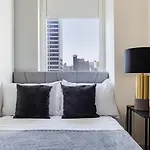 Apartment Blueground Midtown S Gym Roof Nr Times Sq Nyc-1791