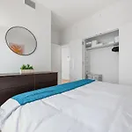Greenpoint 1Br W Work Setup By Anyplace - 11741