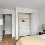 Blueground Long Island Pool Nr Gantry Plaza Nyc-2233 Apartment New York