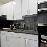 Cityscape 2 Bedroom Unit Prime Location *